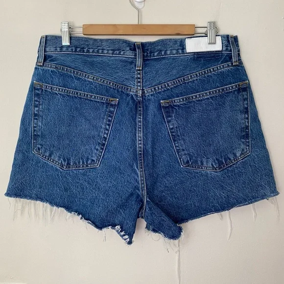 RE/DONE Denim 90s Crop Low Slung Button Fly Boyfriend Short Bleu Mere Blue Sz 30 - Picture 9 of 13